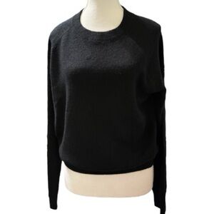 QUINCE
Black 100% Mongolian Cashmere Sweater · Size L